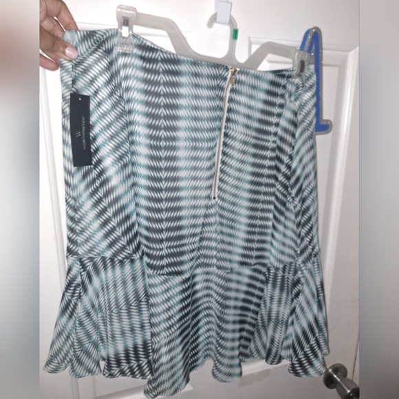 🆕️Worthington Knee Length Blue Geometric Skirt Sz 16 - Picture 5 of 6